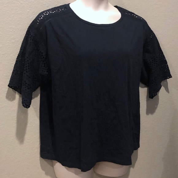 (NWT) Lauren Ralph Lauren Women's Navy Crew Neck Crochet Sleeve Top Plus Size - Picture 4 of 12